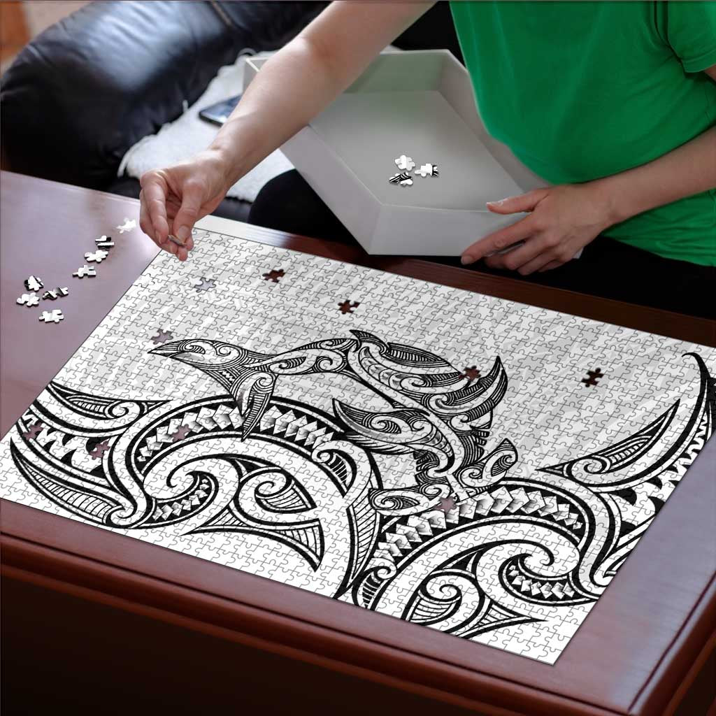 New Zealand Hammerhead Shark Puzzle Maori Haehae Mangopare White - Vibe Hoodie