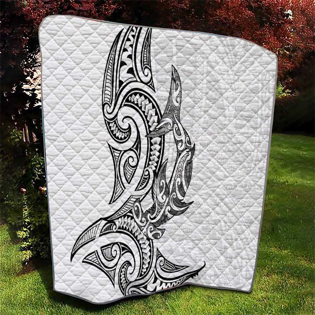 New Zealand Hammerhead Shark Quilt Maori Haehae Mangopare White - Vibe Hoodie