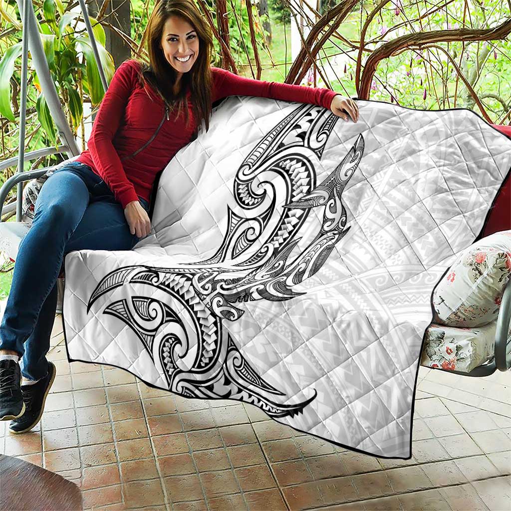 New Zealand Hammerhead Shark Quilt Maori Haehae Mangopare White - Vibe Hoodie