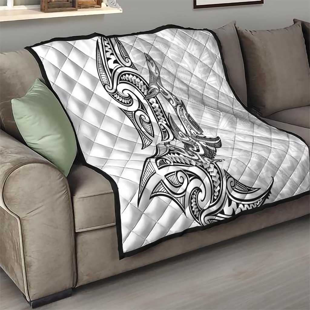 New Zealand Hammerhead Shark Quilt Maori Haehae Mangopare White - Vibe Hoodie