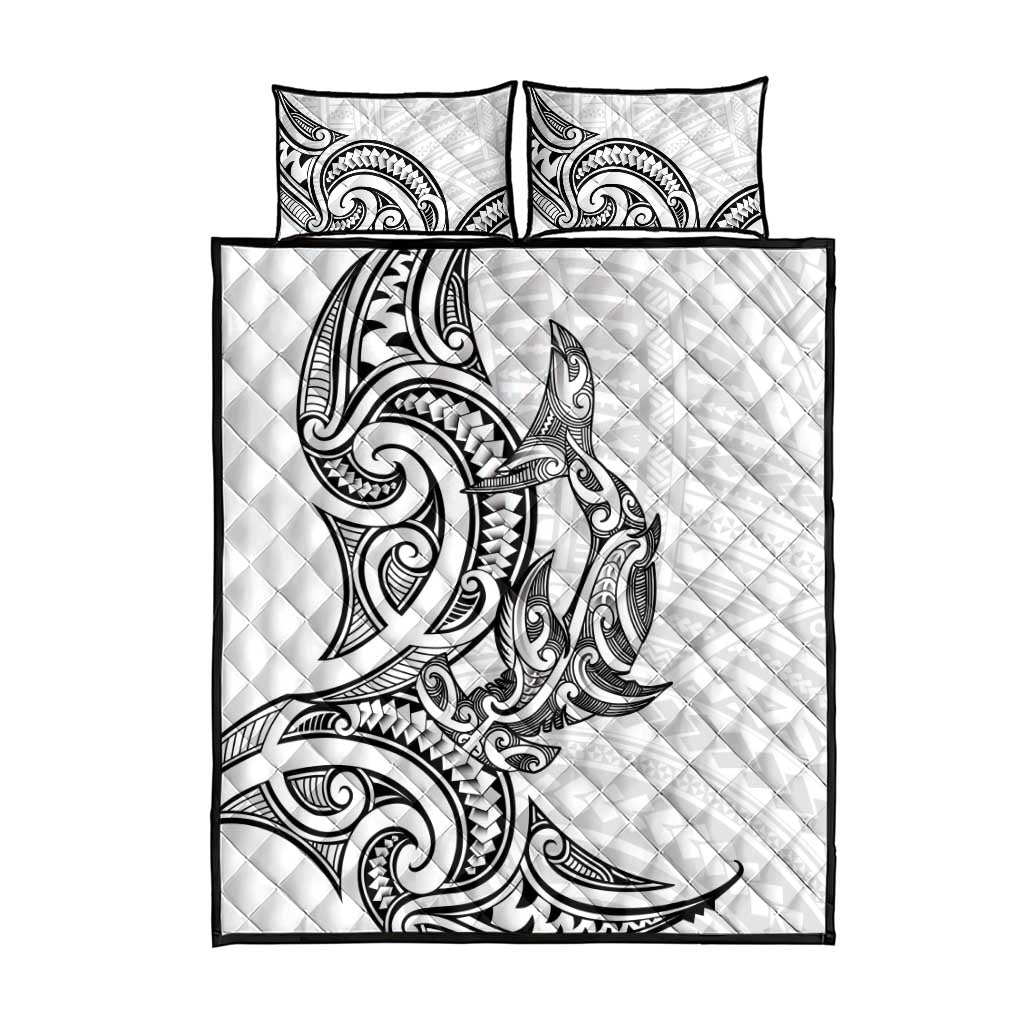 New Zealand Hammerhead Shark Quilt Bed Set Maori Haehae Mangopare White - Vibe Hoodie