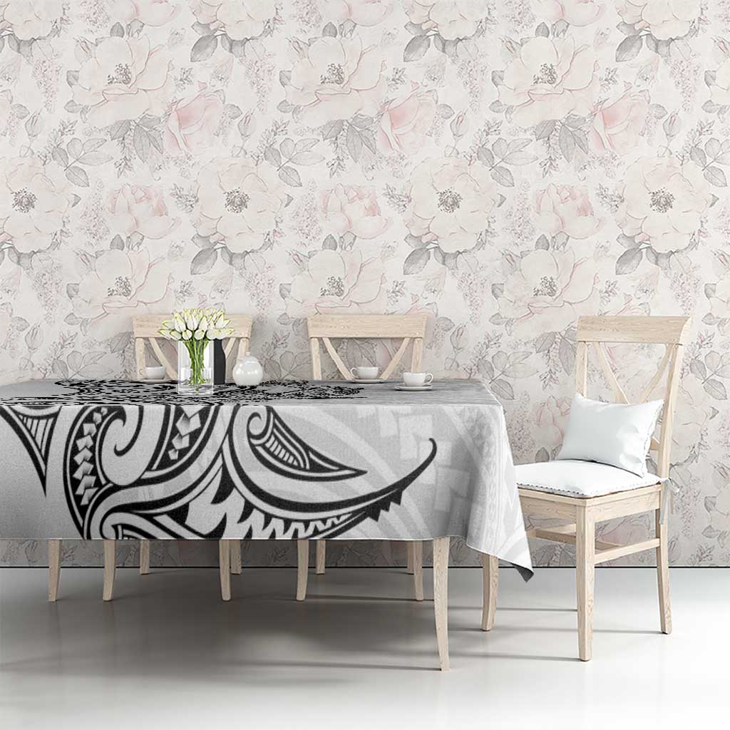 New Zealand Hammerhead Shark Tablecloth Maori Haehae Mangopare White - Vibe Hoodie