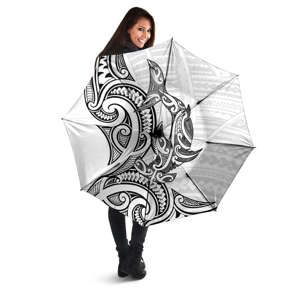 New Zealand Hammerhead Shark Umbrella Maori Haehae Mangopare White - Vibe Hoodie
