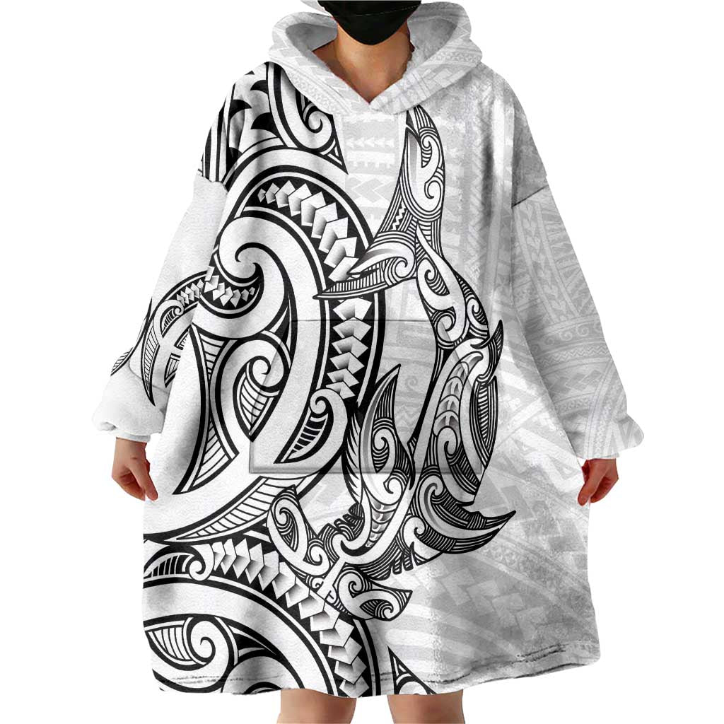 New Zealand Hammerhead Shark Wearable Blanket Hoodie Maori Haehae Mangopare White - Vibe Hoodie