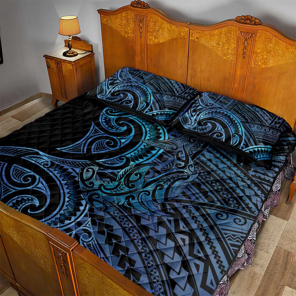 New Zealand Hammerhead Shark Quilt Bed Set Maori Haehae Mangopare Galaxy - Vibe Hoodie