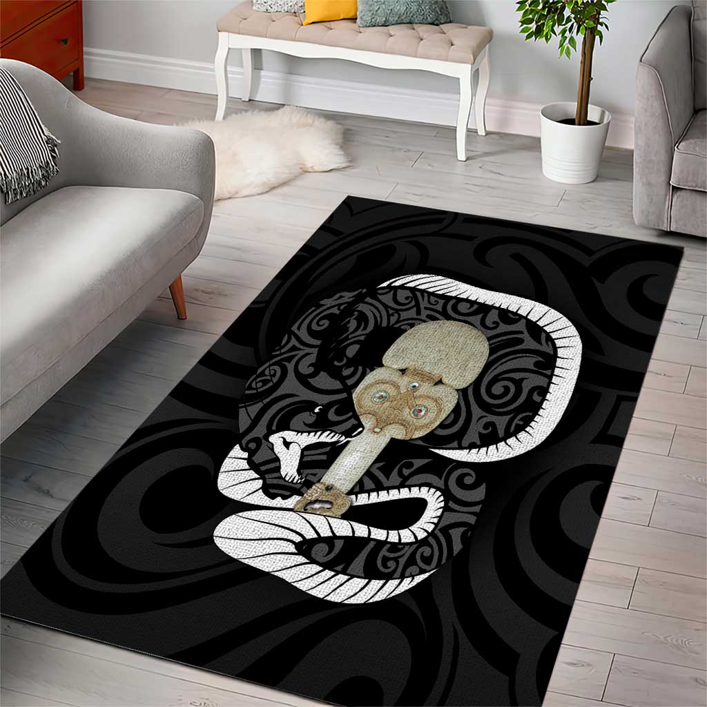 Black New Zealand Eel Area Rug Aotearoa Maori Tuna With Kotiate Weapon - Vibe Hoodie Shop