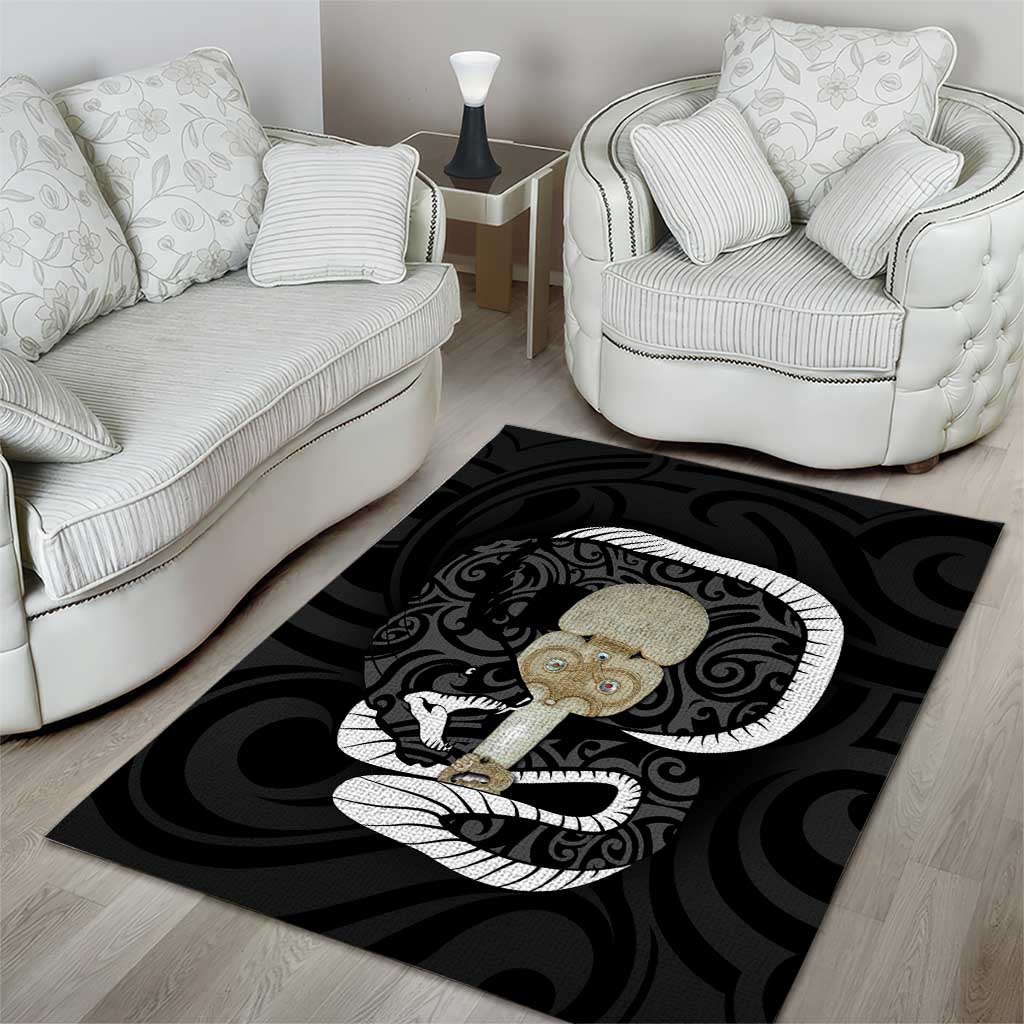 Black New Zealand Eel Area Rug Aotearoa Maori Tuna With Kotiate Weapon - Vibe Hoodie Shop