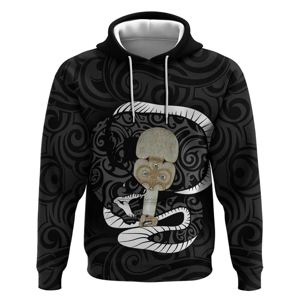 Black New Zealand Eel Hoodie Aotearoa Maori Tuna With Kotiate Weapon - Vibe Hoodie Shop