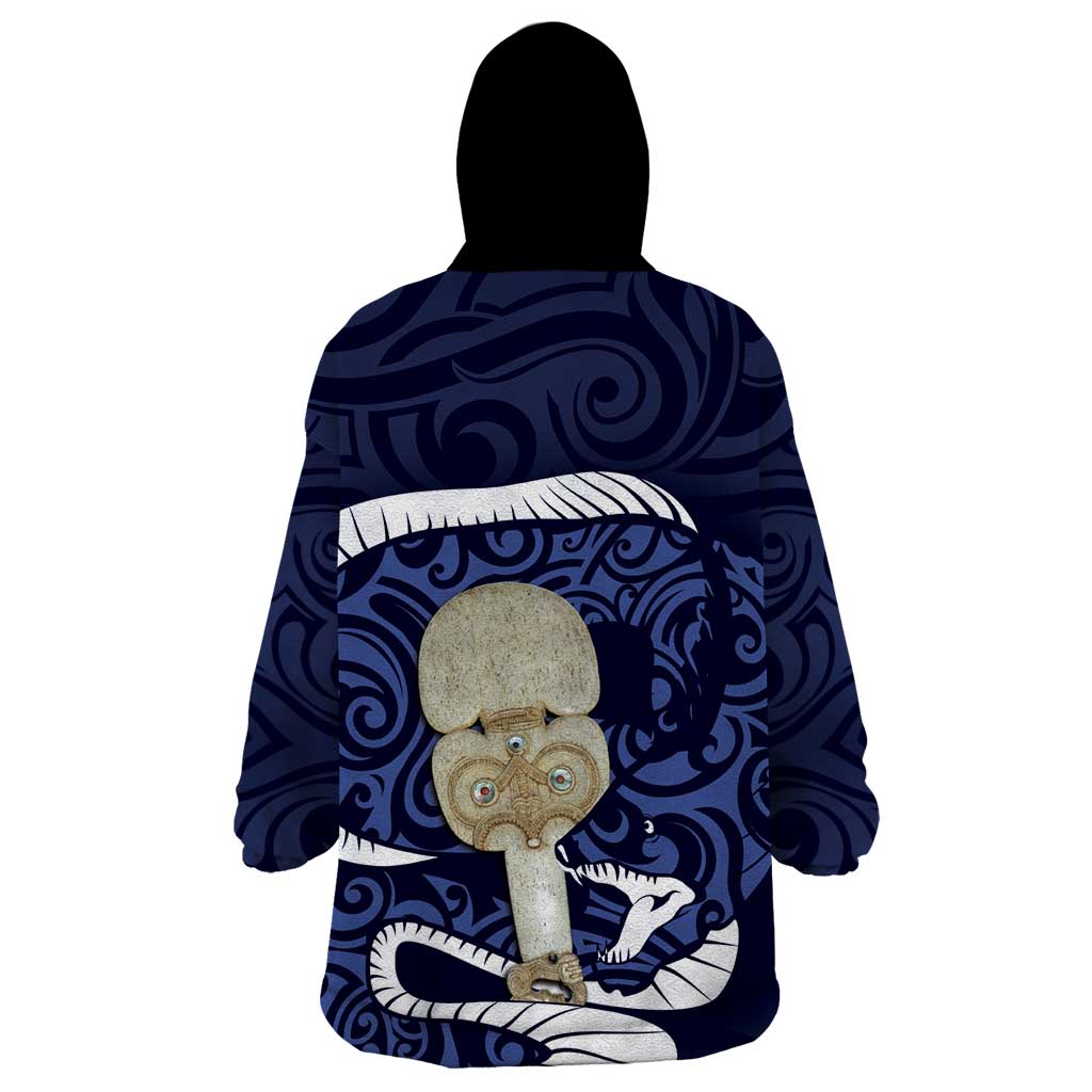 Blue New Zealand Eel Wearable Blanket Hoodie Aotearoa Maori Tuna With Kotiate Weapon - Vibe Hoodie Shop