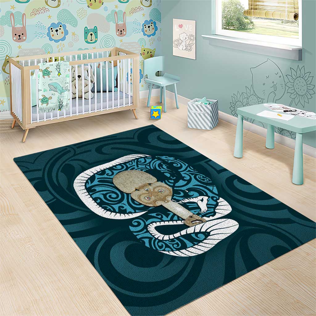 Turquoise New Zealand Eel Area Rug Aotearoa Maori Tuna With Kotiate Weapon - Vibe Hoodie Shop