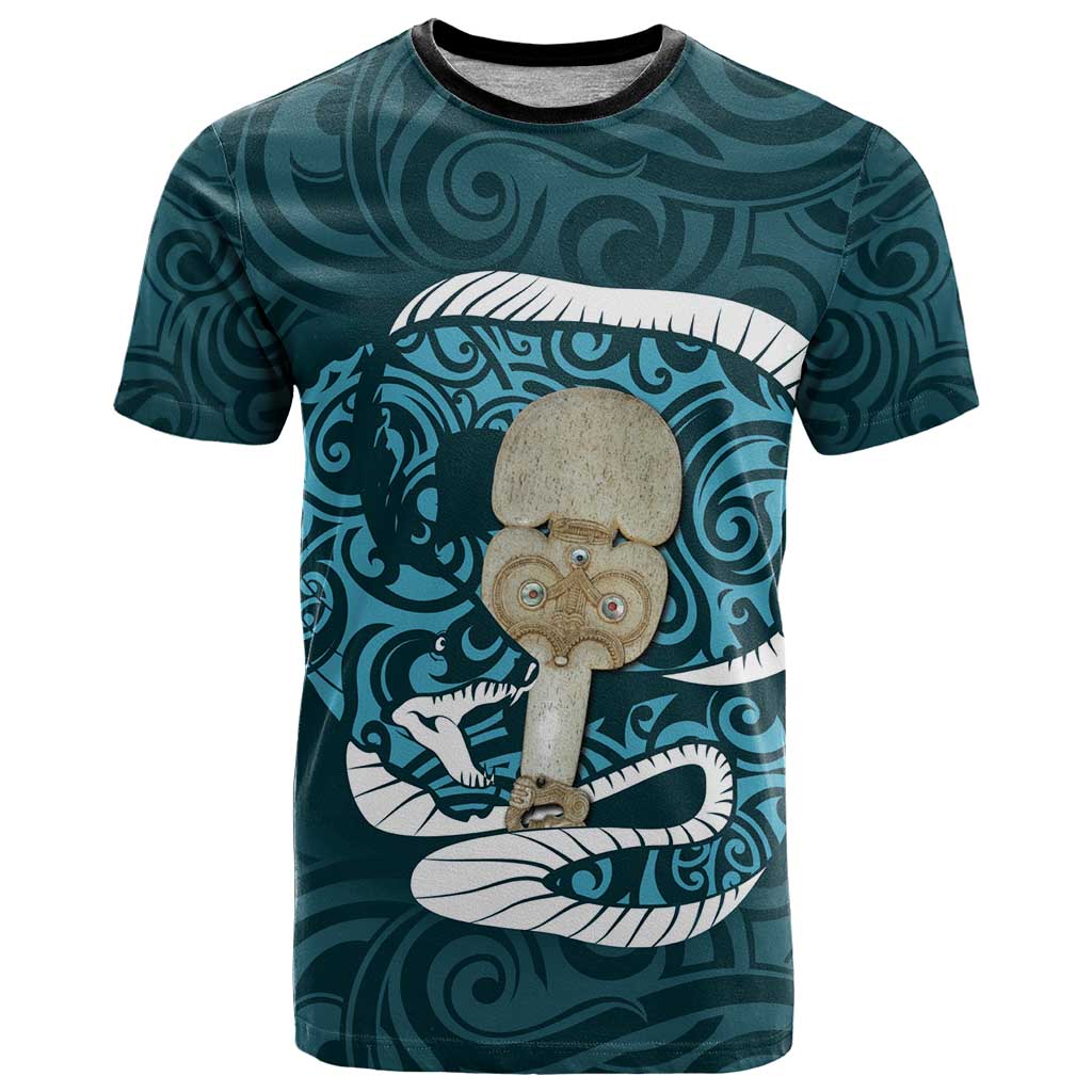 Turquoise New Zealand Eel T Shirt Aotearoa Maori Tuna With Kotiate Weapon - Vibe Hoodie Shop