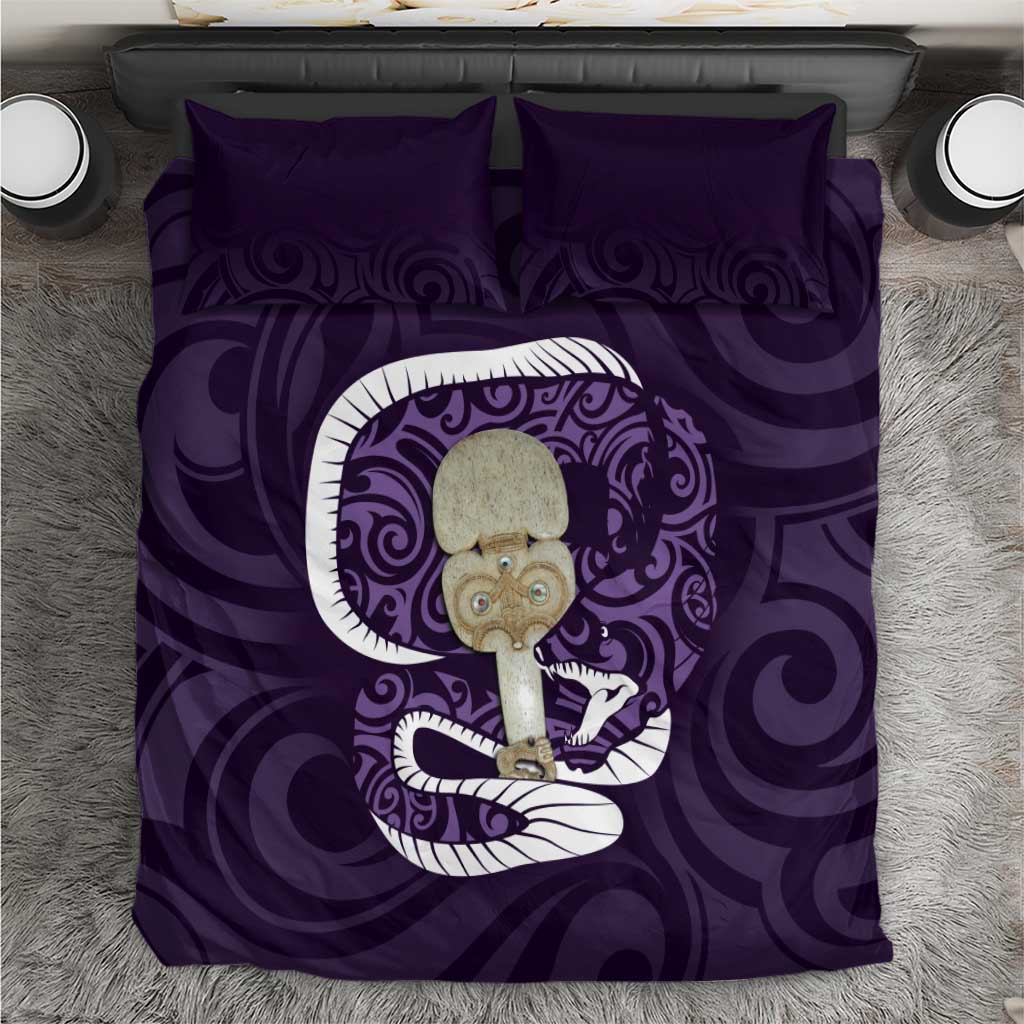 Purple New Zealand Eel Bedding Set Aotearoa Maori Tuna With Kotiate Weapon - Vibe Hoodie Shop
