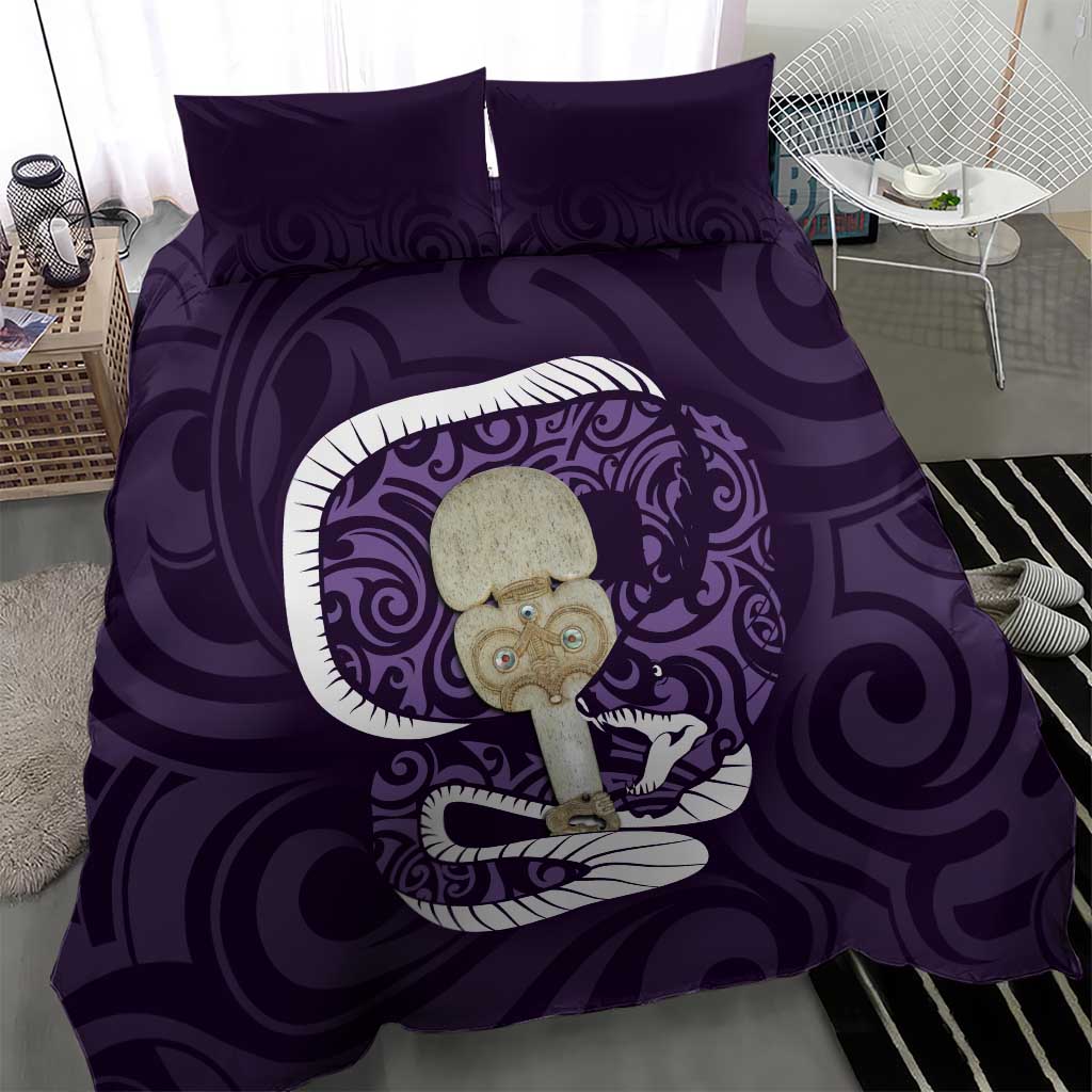 Purple New Zealand Eel Bedding Set Aotearoa Maori Tuna With Kotiate Weapon - Vibe Hoodie Shop