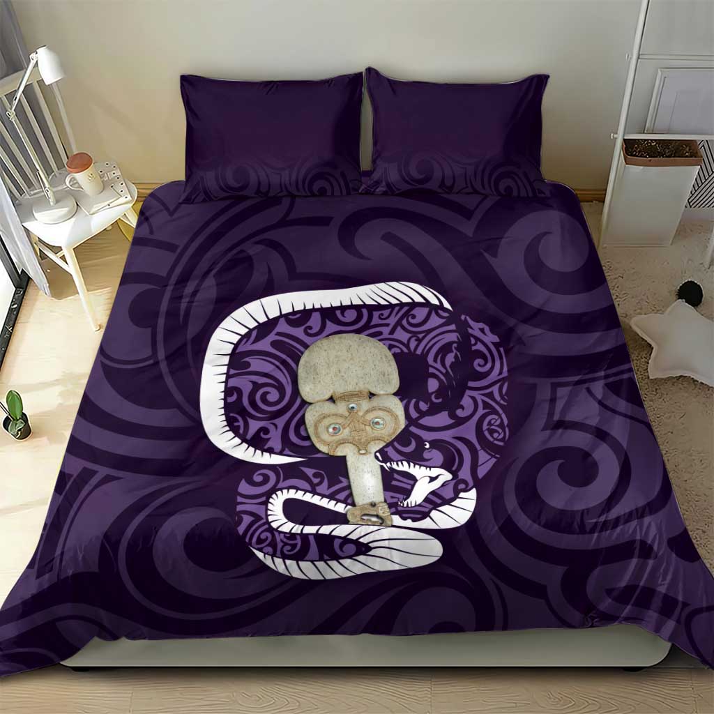 Purple New Zealand Eel Bedding Set Aotearoa Maori Tuna With Kotiate Weapon - Vibe Hoodie Shop