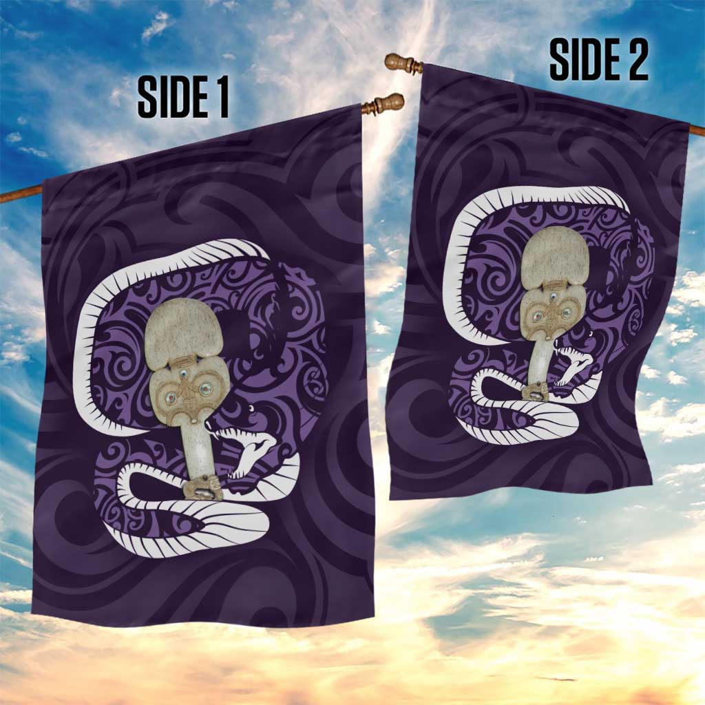 Purple New Zealand Eel Garden Flag Aotearoa Maori Tuna With Kotiate Weapon - Vibe Hoodie Shop