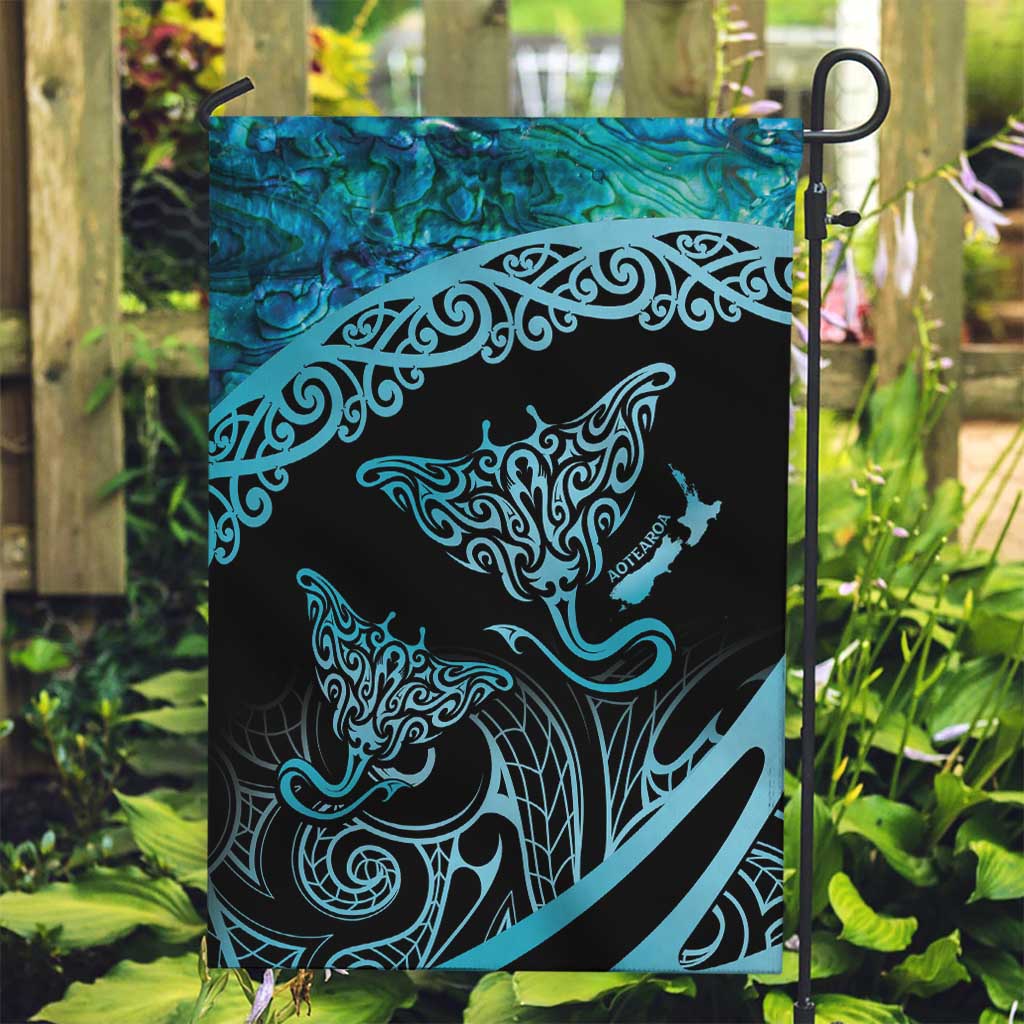 New Zealand Stingray Garden Flag Aotearoa Whai With Maori Paua Shell - Vibe Hoodie Shop