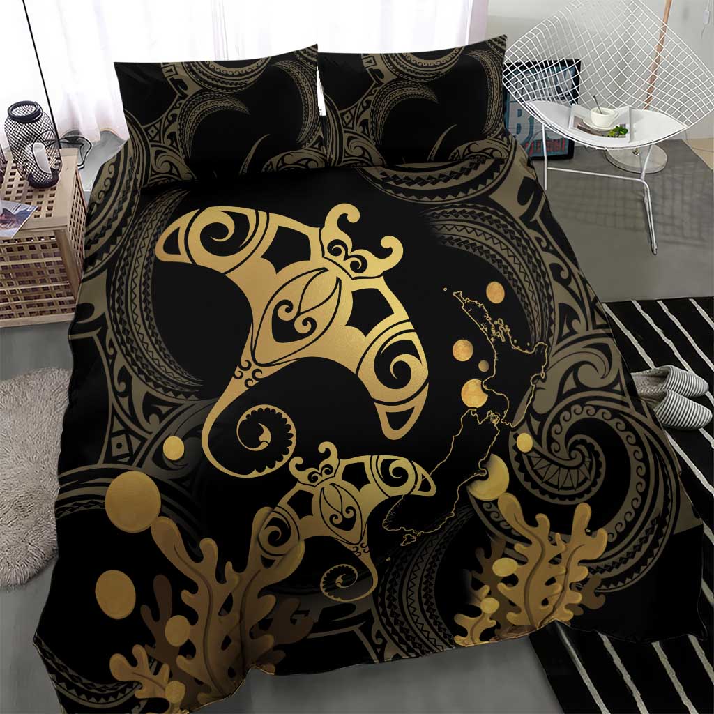 Black And Gold Aotearoa Whai Bedding Set NZ Stingrays Maori Curves Style - Vibe Hoodie Shop