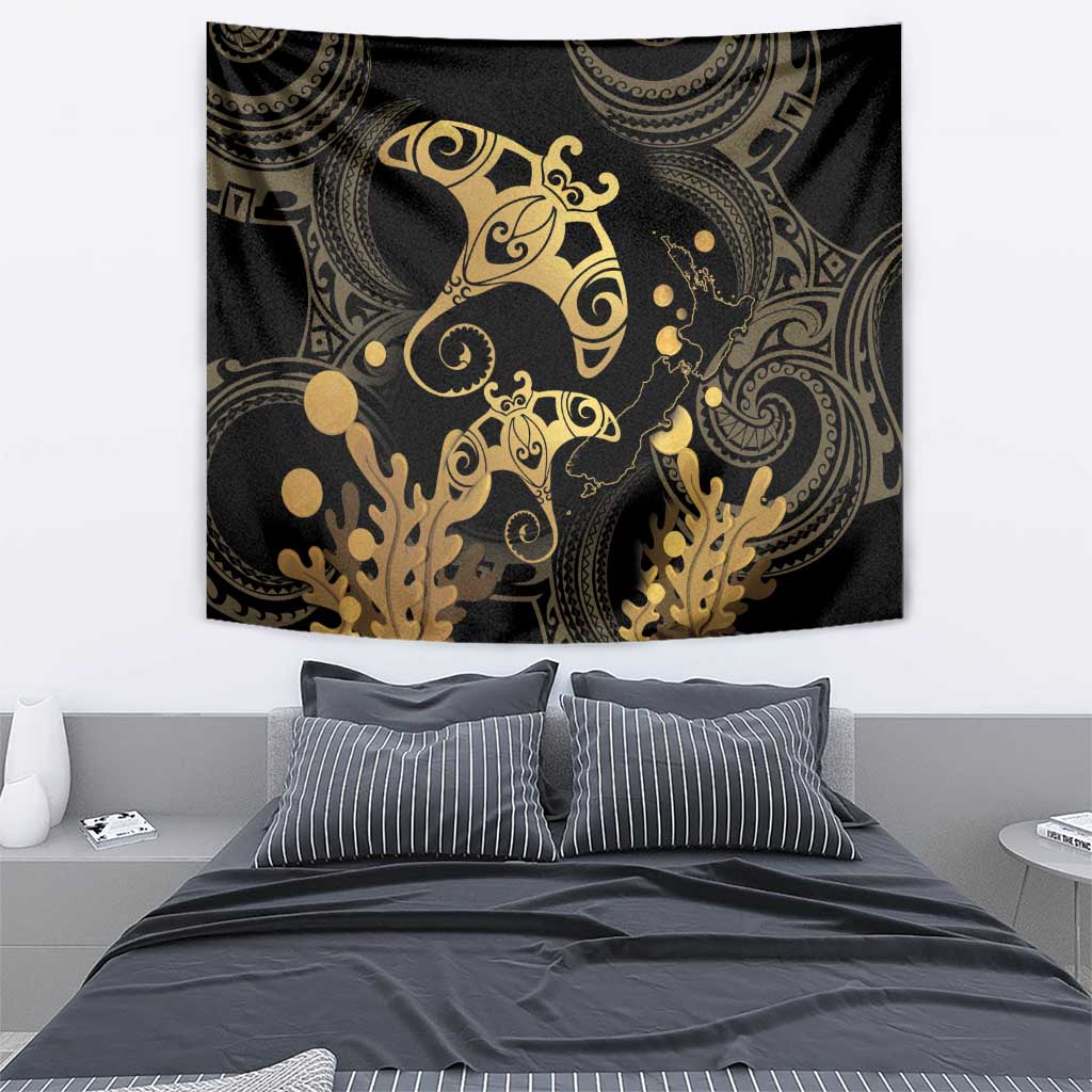 Black And Gold Aotearoa Whai Tapestry NZ Stingrays Maori Curves Style - Vibe Hoodie Shop