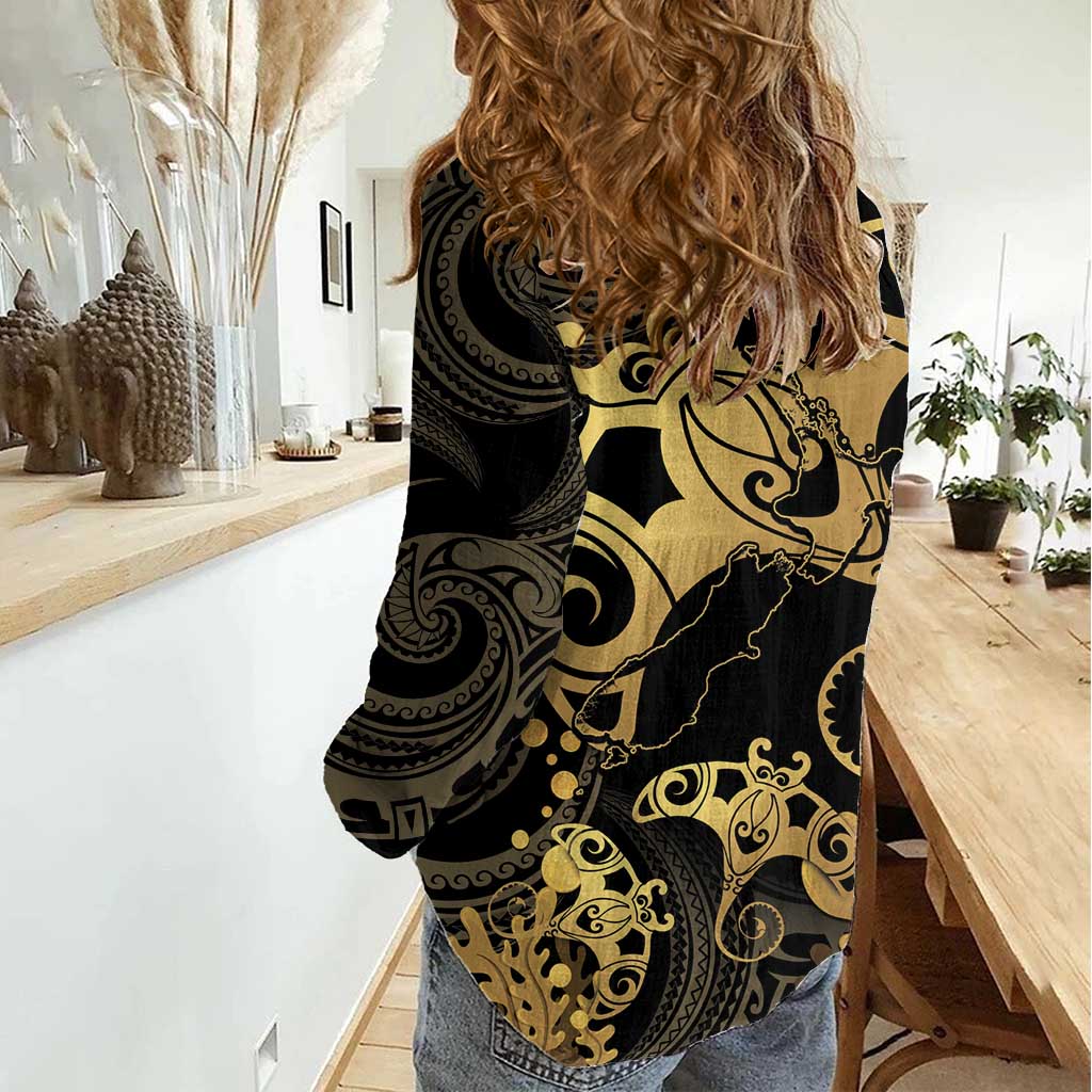 Black And Gold Aotearoa Whai Women Casual Shirt NZ Stingrays Maori Curves Style - Vibe Hoodie Shop