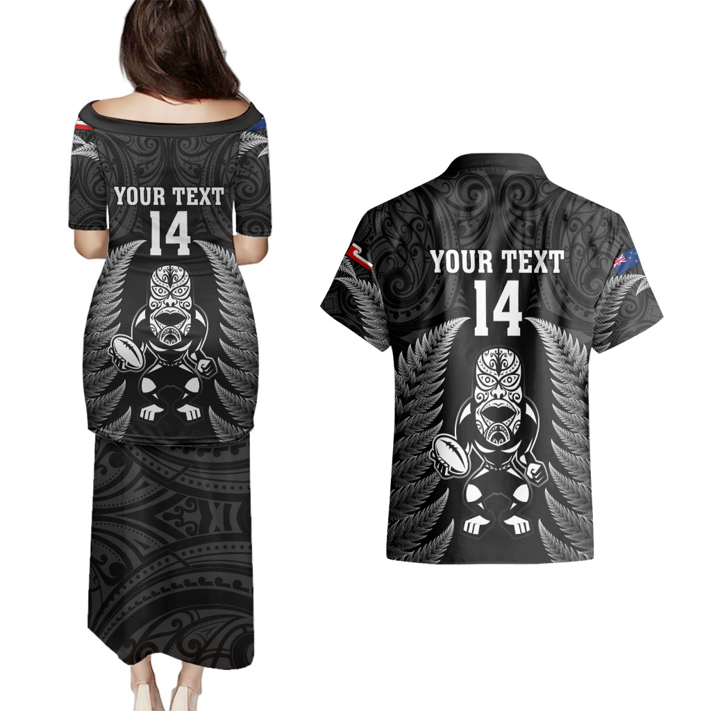 custom-new-zealand-aotearoa-rugby-couples-matching-puletasi-dress-and-hawaiian-shirt-nz-tiki-with-maori-fern-world-cup-black-version