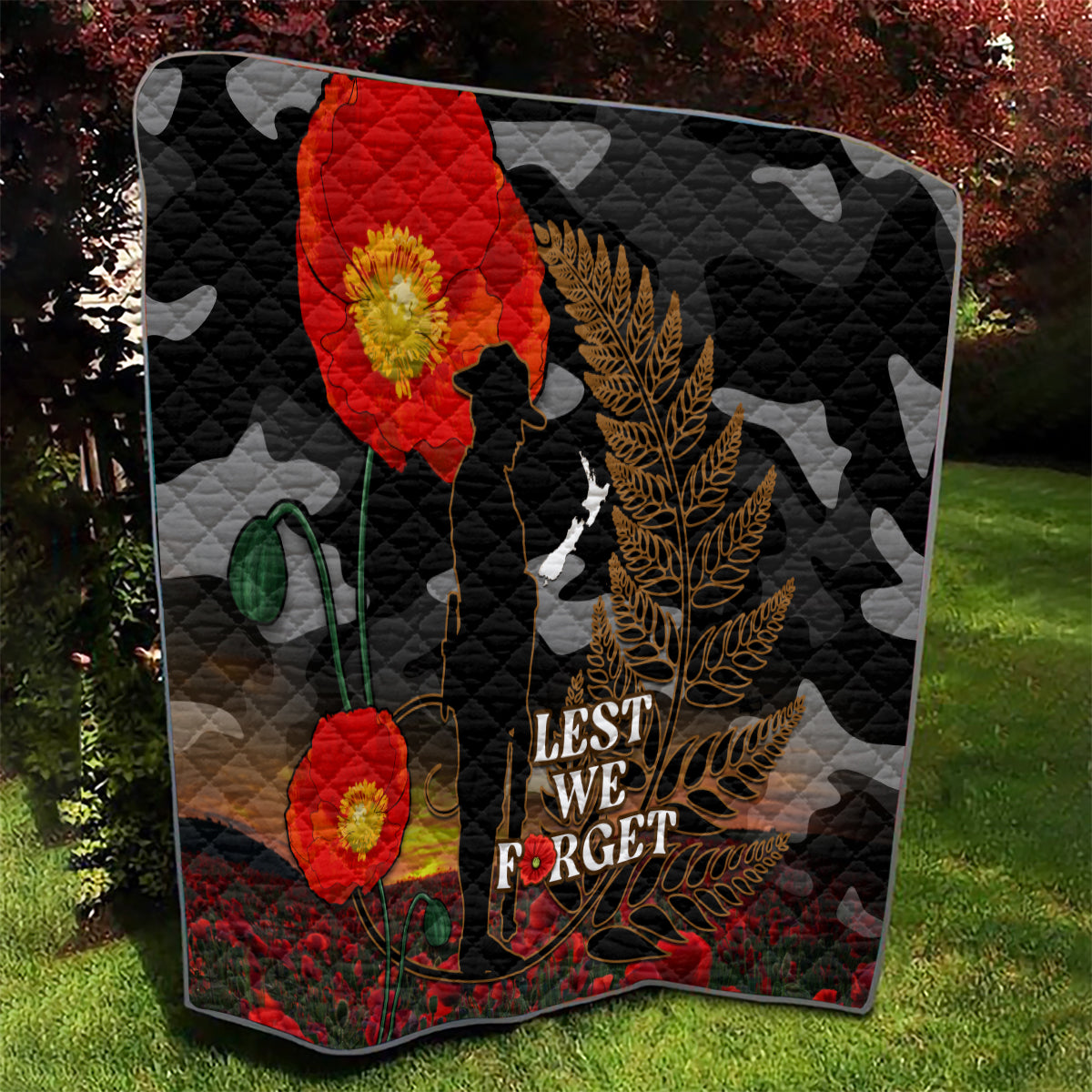 New Zealand ANZAC Day Quilt Lest We Forget Silver Fern With Camouflage - Vibe Hoodie Shop