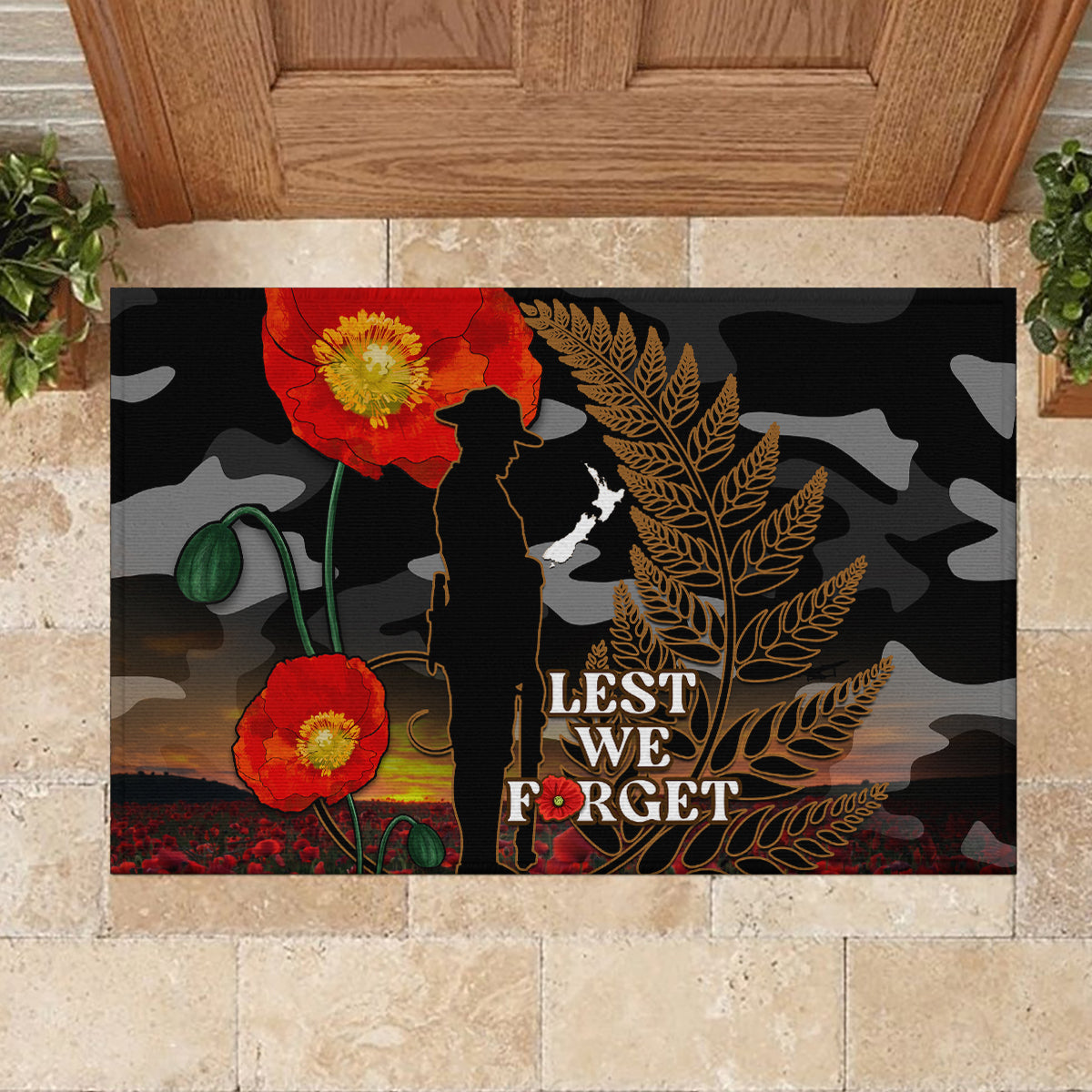 new-zealand-anzac-day-rubber-doormat-lest-we-forget-silver-fern-with-camouflage