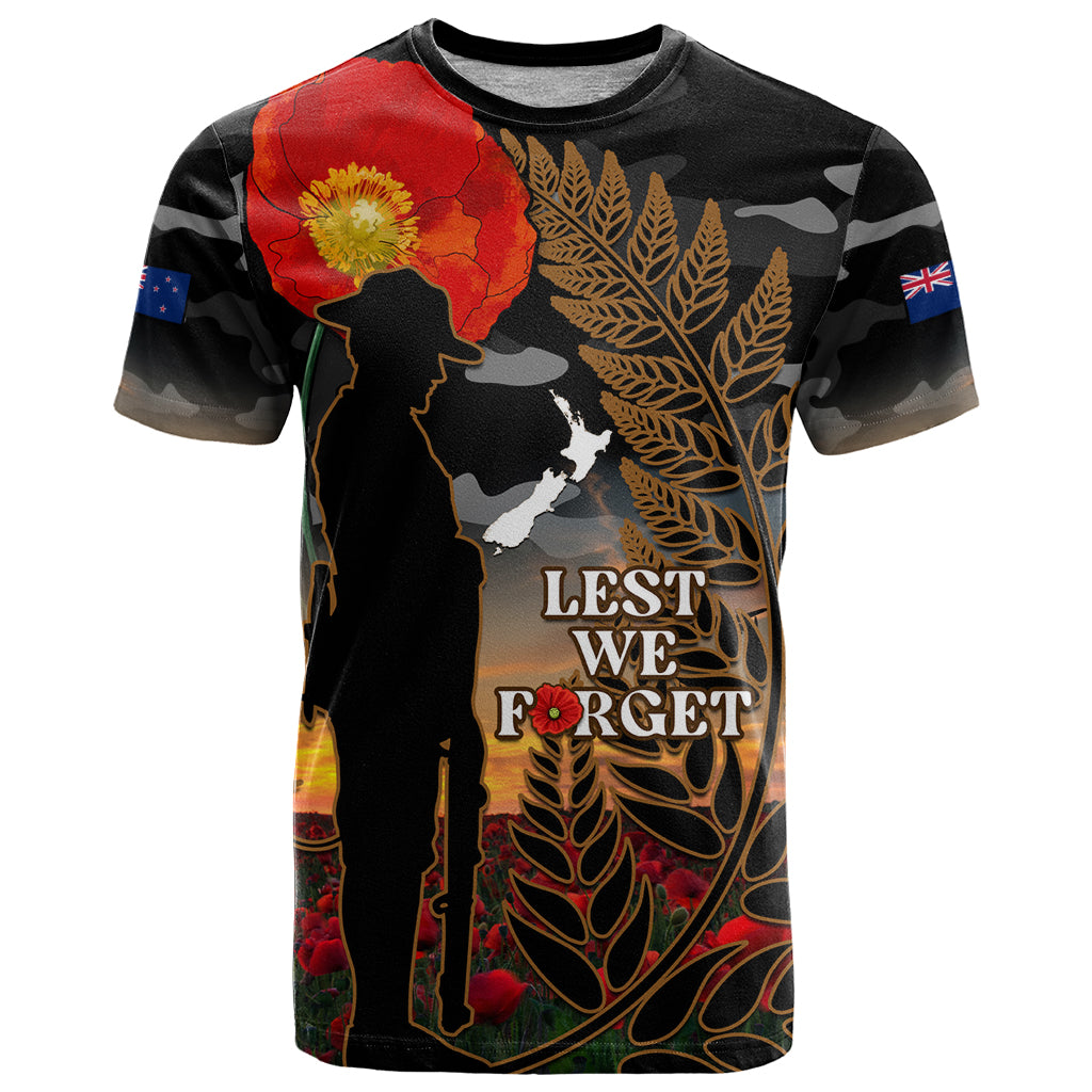 New Zealand ANZAC Day T Shirt Lest We Forget Silver Fern With Camouflage - Vibe Hoodie Shop