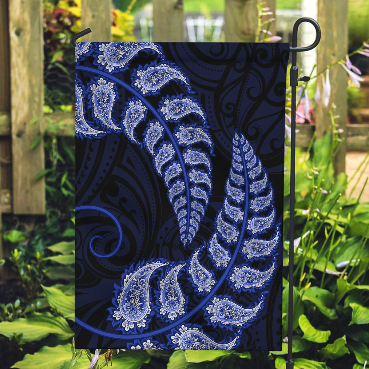 Blue New Zealand Paisley Silver Fern Garden Flag Aotearoa Maori - Vibe Hoodie Shop