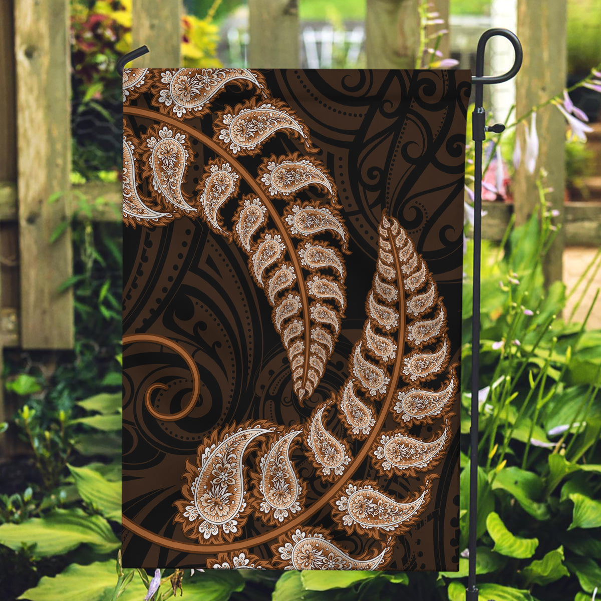 Brown New Zealand Paisley Silver Fern Garden Flag Aotearoa Maori - Vibe Hoodie Shop