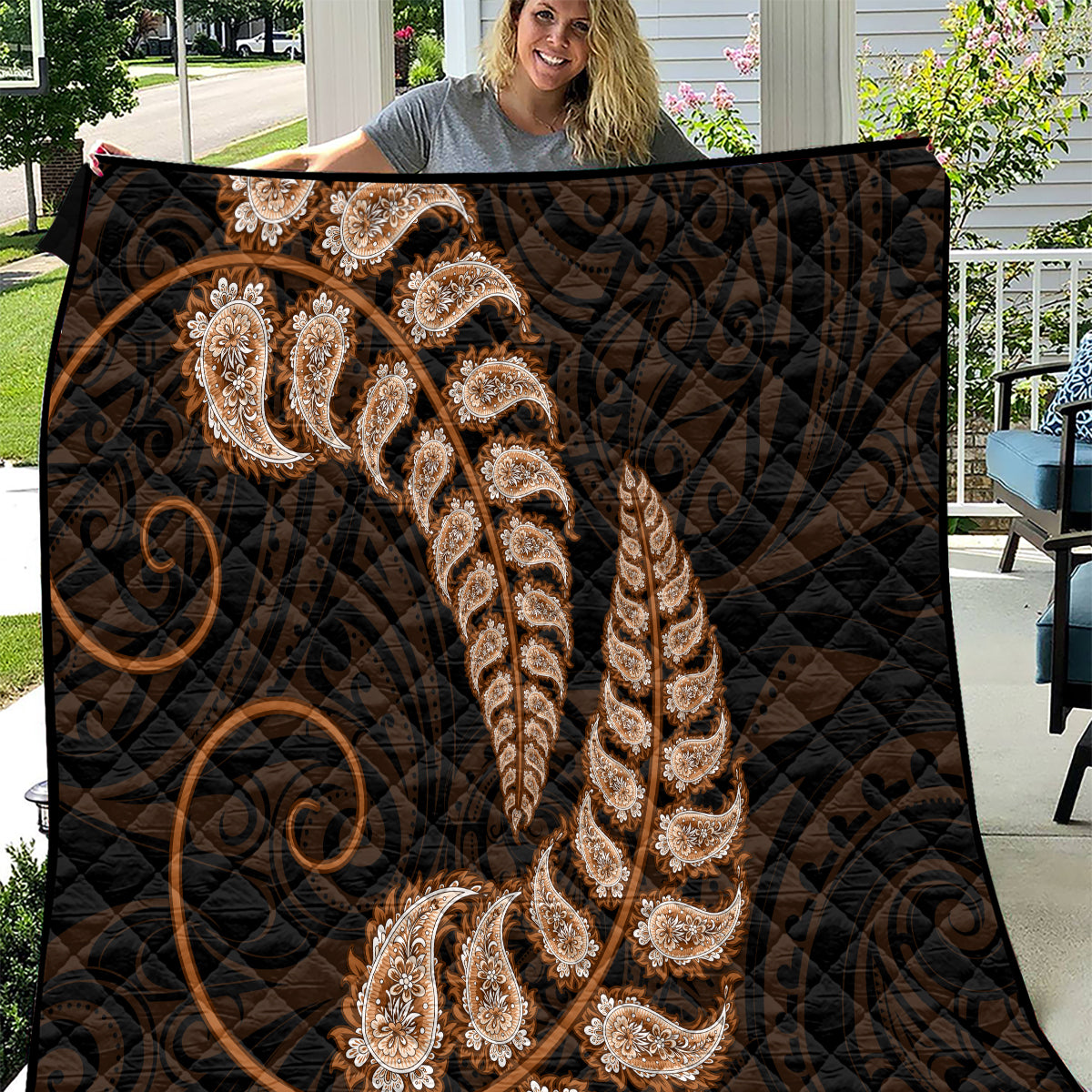 Brown New Zealand Paisley Silver Fern Quilt Aotearoa Maori - Vibe Hoodie Shop