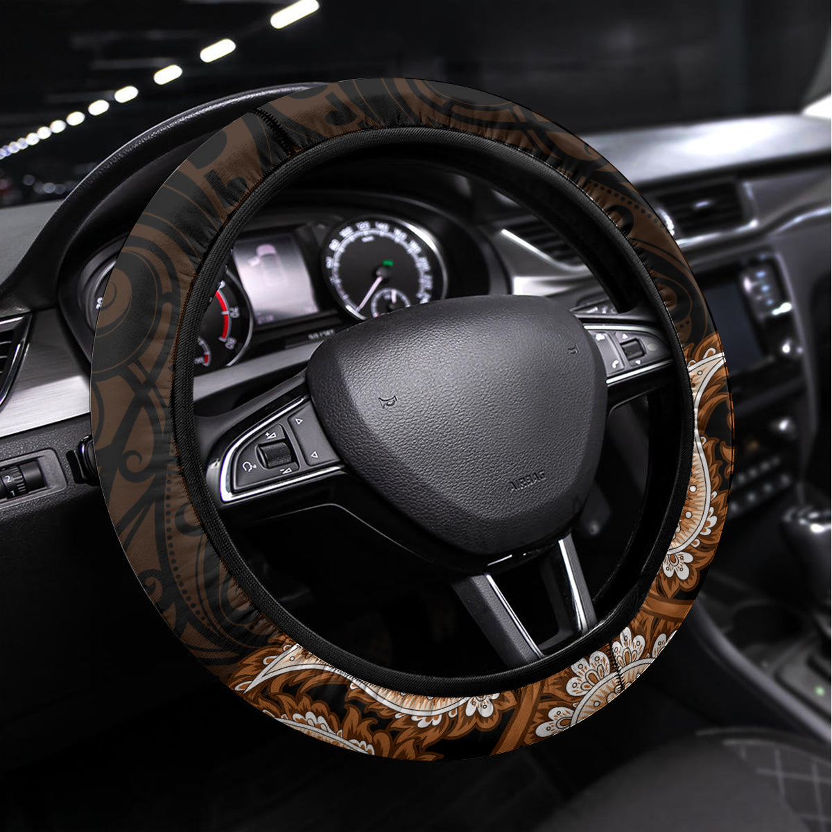 brown-new-zealand-paisley-silver-fern-steering-wheel-cover-aotearoa-maori