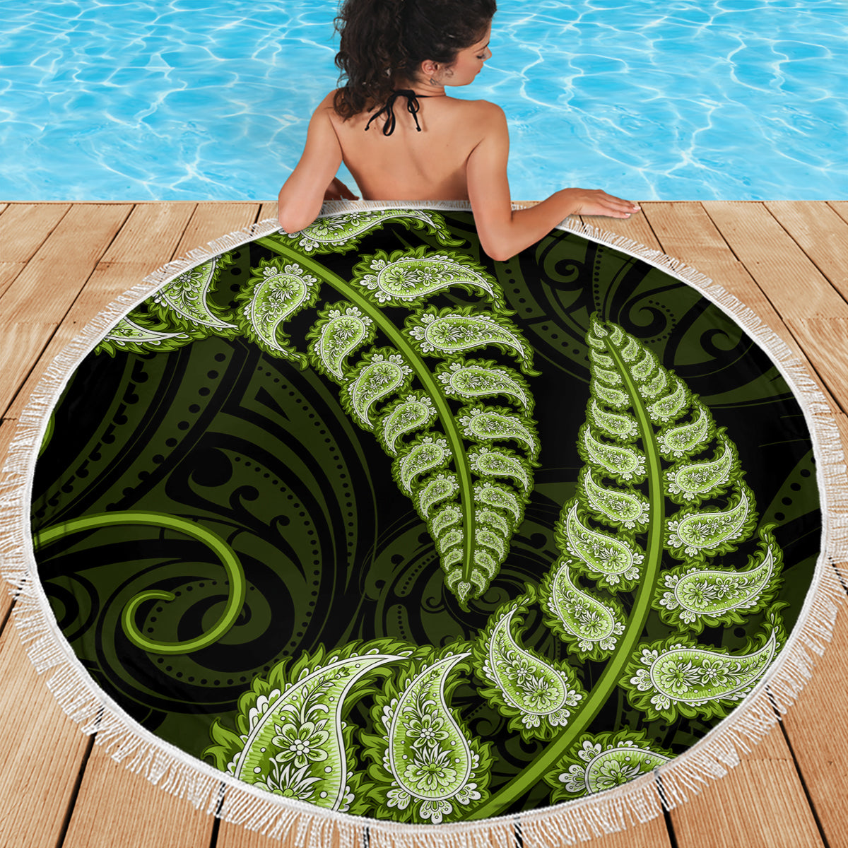 green-new-zealand-paisley-silver-fern-beach-blanket-aotearoa-maori