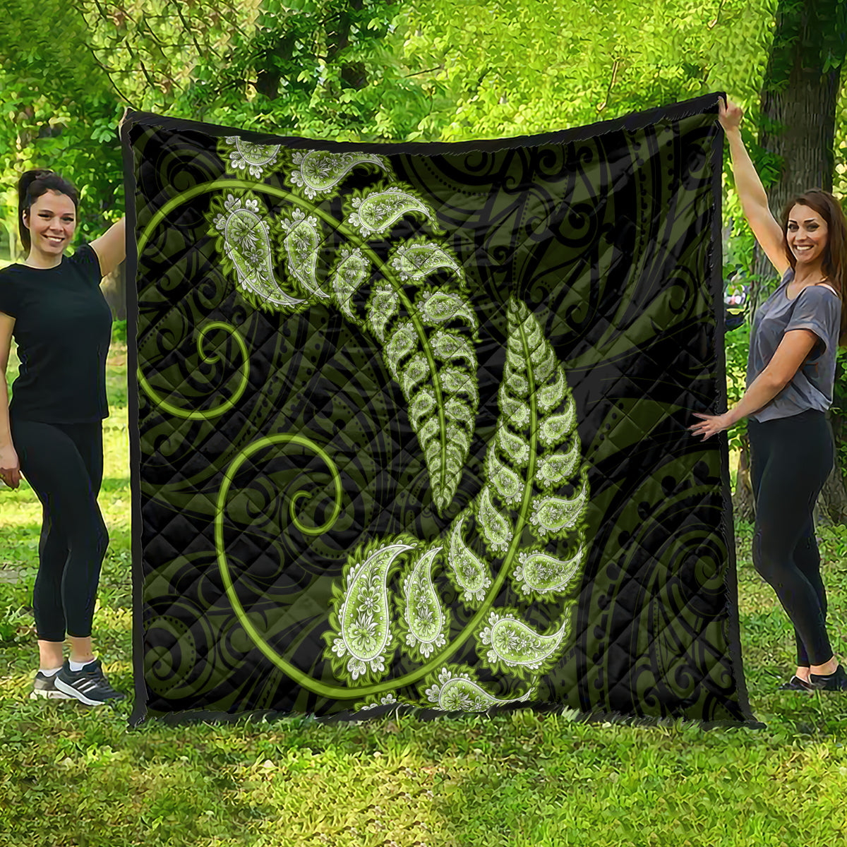 Green New Zealand Paisley Silver Fern Quilt Aotearoa Maori - Vibe Hoodie Shop