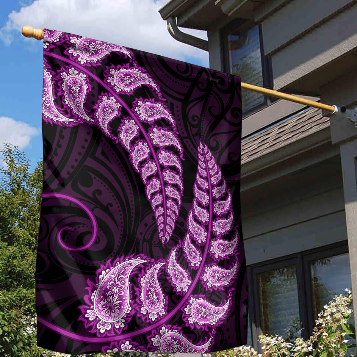 Purple New Zealand Paisley Silver Fern Garden Flag Aotearoa Maori - Vibe Hoodie Shop