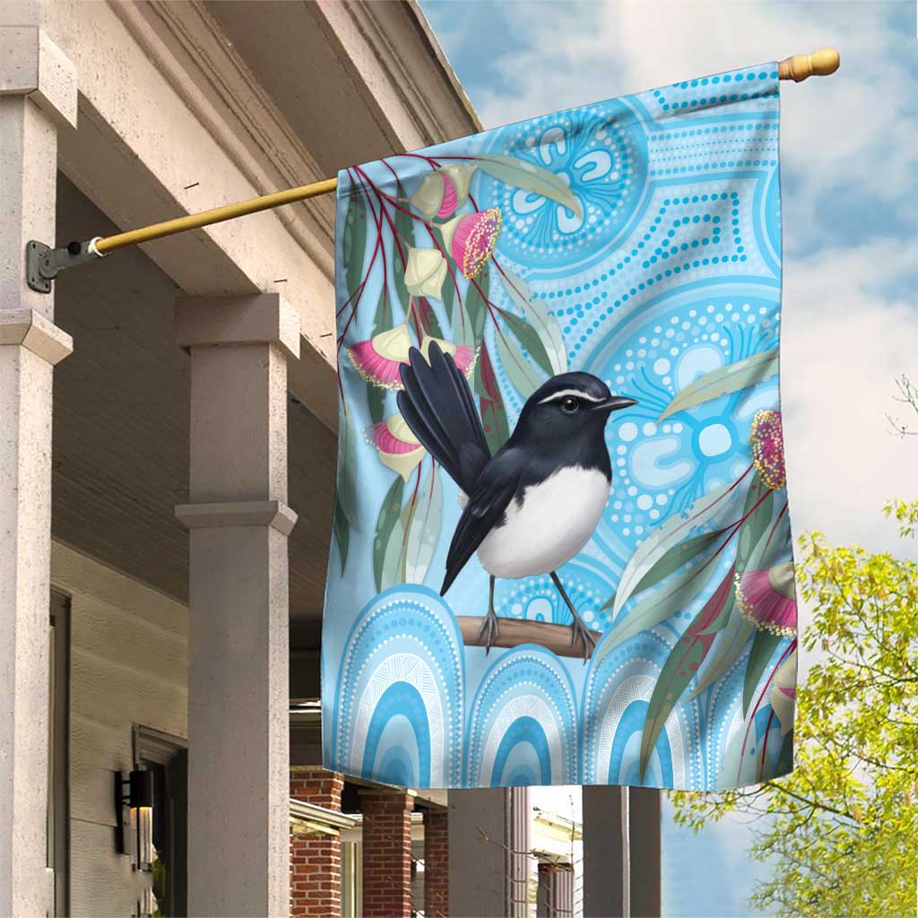 Willie wagtail Australia Garden Flag Eucalyptus Blossoms Aboriginal Art - Vibe Hoodie