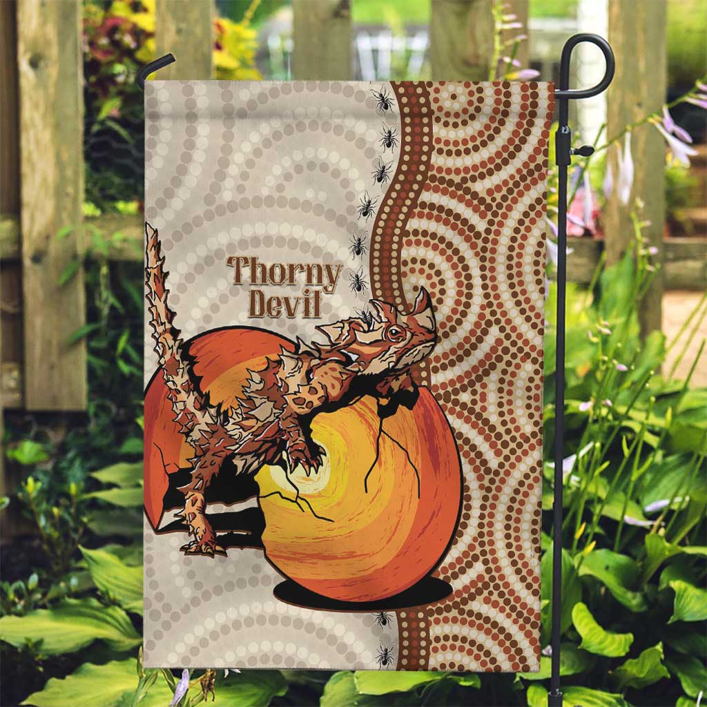 Thorny Devil Australia Garden Flag Baby Moloch Horridus With Ants - Aboriginal Art - Vibe Hoodie Shop