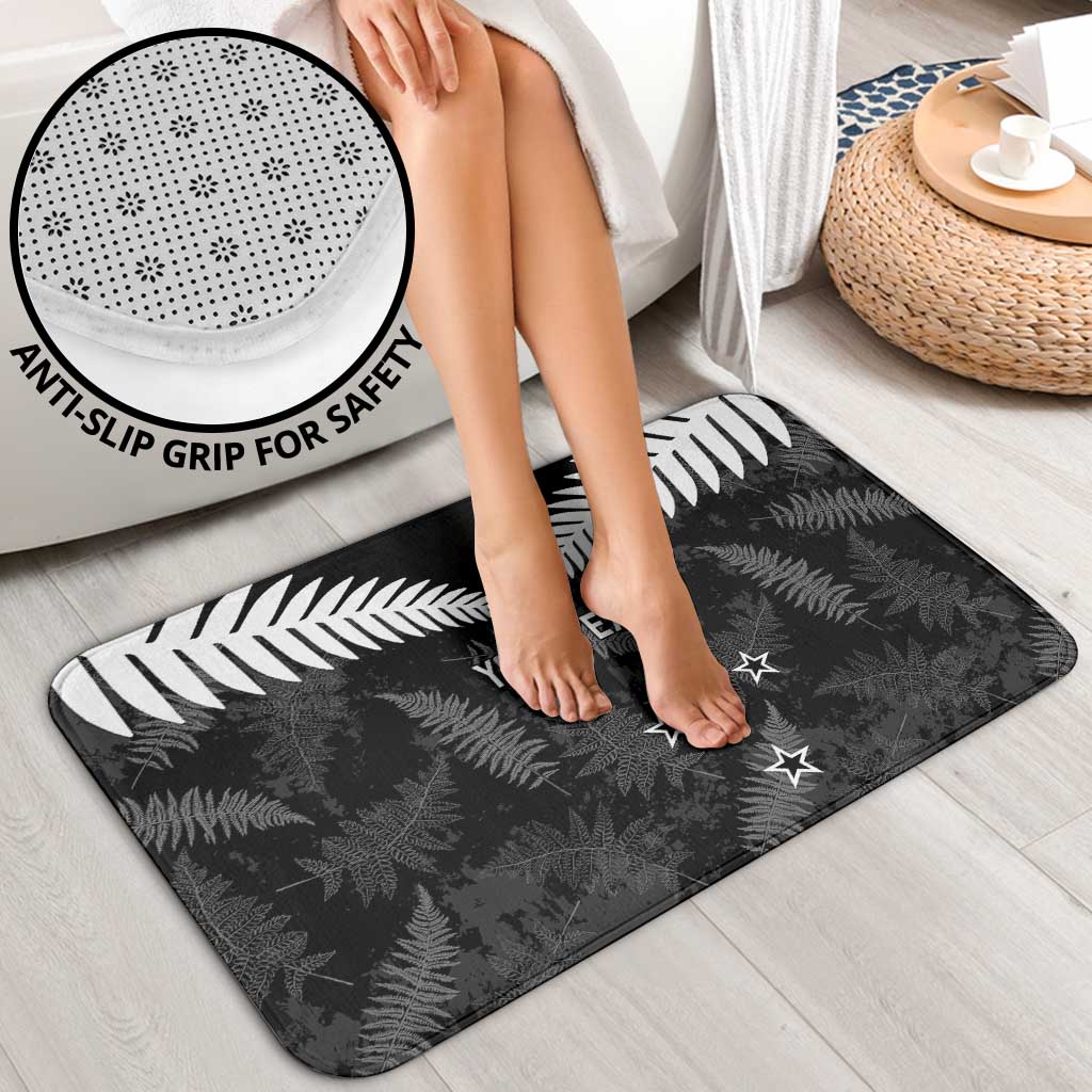 Custom New Zealand Silver Fern Football Bathroom Set Go Aotearoa Grunge Black - Vibe Hoodie