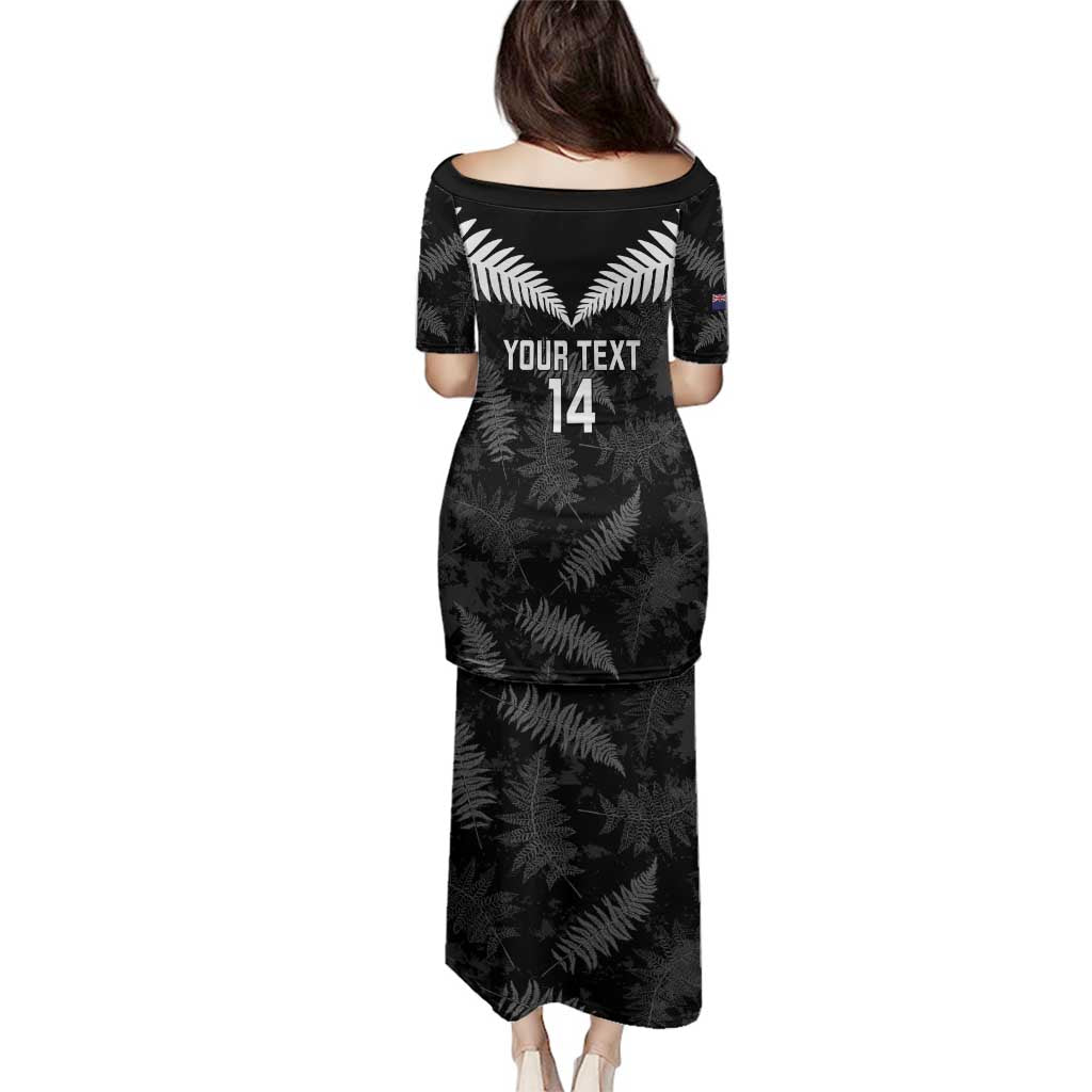 Custom New Zealand Silver Fern Football Family Matching Puletasi and Hawaiian Shirt Go Aotearoa Grunge Black - Vibe Hoodie