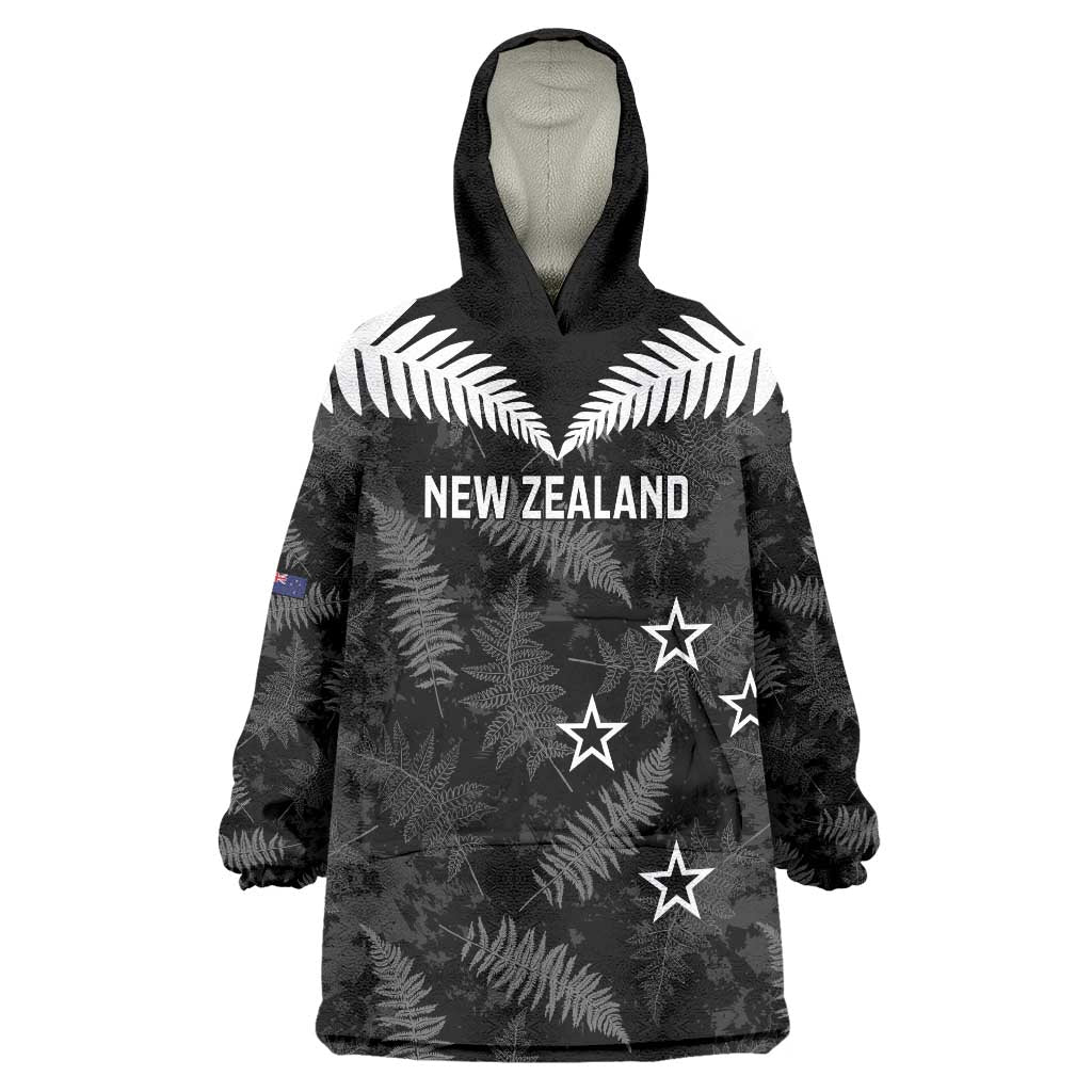 Custom New Zealand Silver Fern Football Wearable Blanket Hoodie Go Aotearoa Grunge Black - Vibe Hoodie