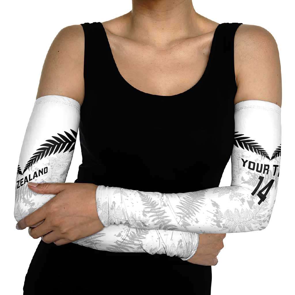 Custom New Zealand Silver Fern Football Arm Sleeves Go Aotearoa Grunge White - Vibe Hoodie