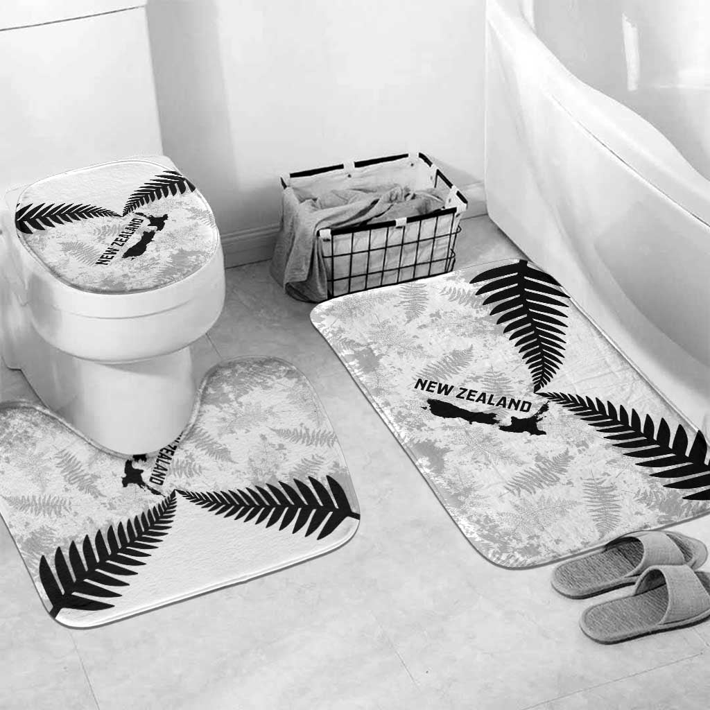Custom New Zealand Silver Fern Football Bathroom Set Go Aotearoa Grunge White - Vibe Hoodie