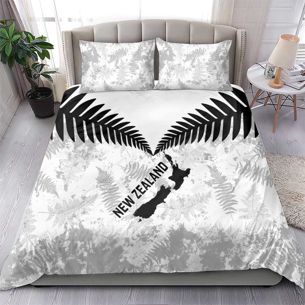 Custom New Zealand Silver Fern Football Bedding Set Go Aotearoa Grunge White - Vibe Hoodie