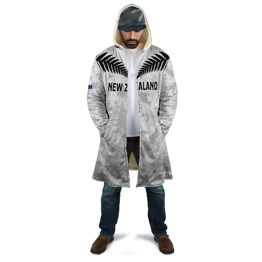 Custom New Zealand Silver Fern Football Cloak Go Aotearoa Grunge White - Vibe Hoodie
