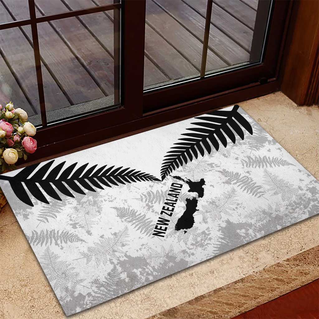 Custom New Zealand Silver Fern Football Rubber Doormat Go Aotearoa Grunge White - Vibe Hoodie