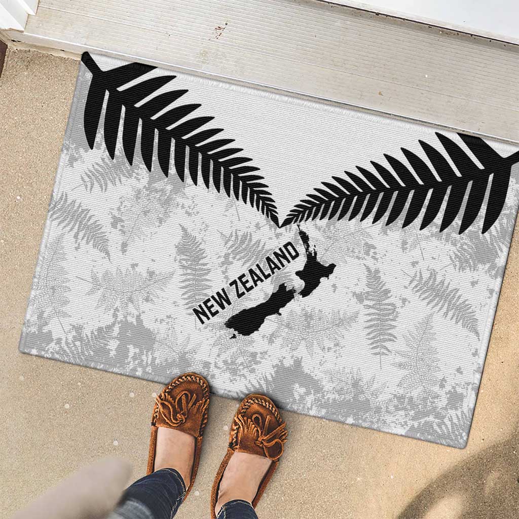 Custom New Zealand Silver Fern Football Rubber Doormat Go Aotearoa Grunge White - Vibe Hoodie