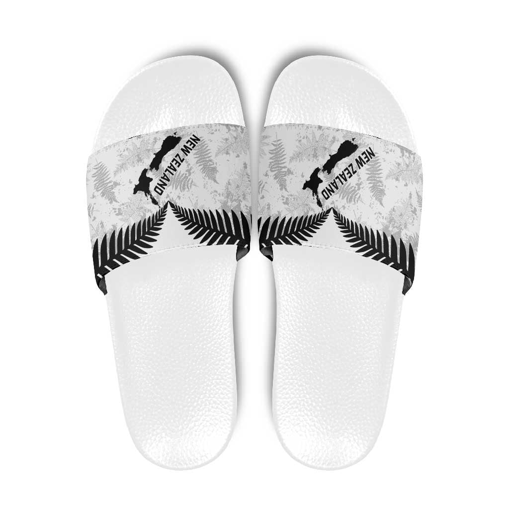 Custom New Zealand Silver Fern Football Slide Sandals Go Aotearoa Grunge White - Vibe Hoodie