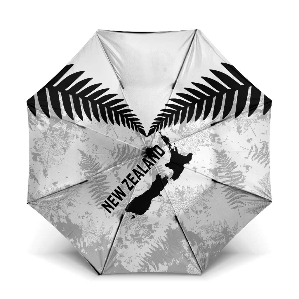 Custom New Zealand Silver Fern Football Umbrella Go Aotearoa Grunge White - Vibe Hoodie