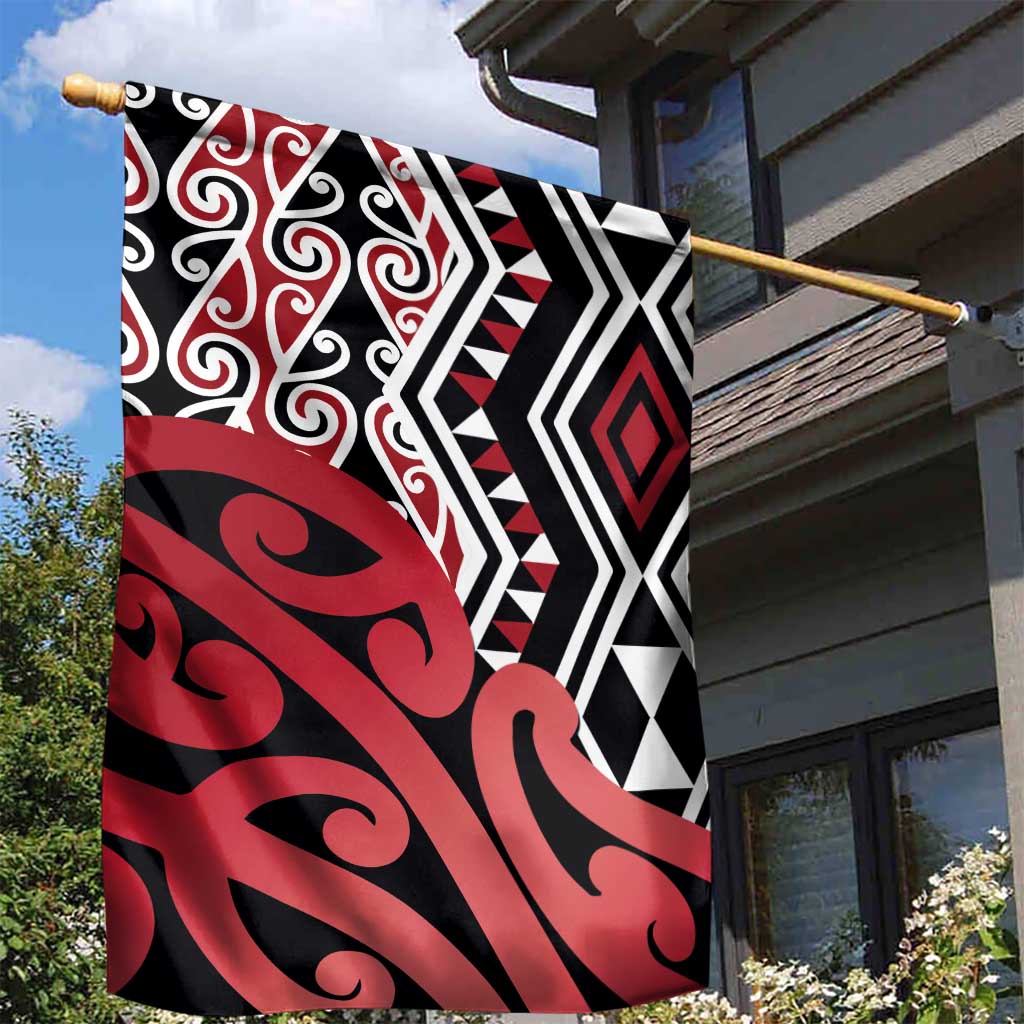 New Zealand Garden Flag Aotearoa Kowhaiwhai Mix Taniko Art - Red - Vibe Hoodie Shop