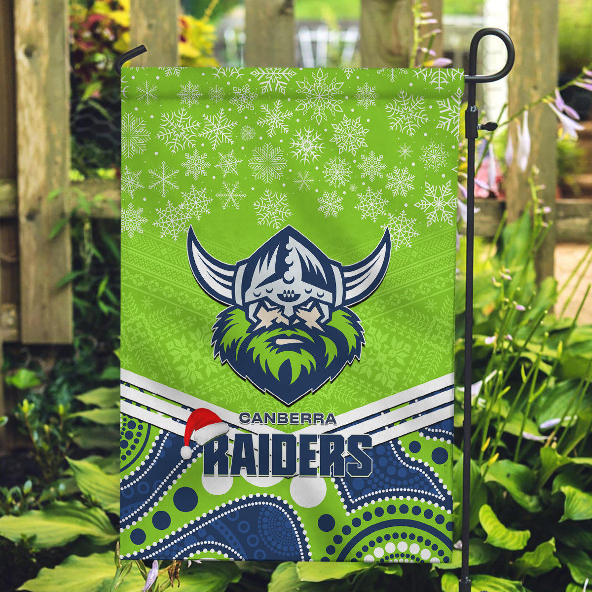 Raiders Rugby Christmas Garden Flag Merry Xmas 2023 Mix Aboriginal Art - Vibe Hoodie Shop