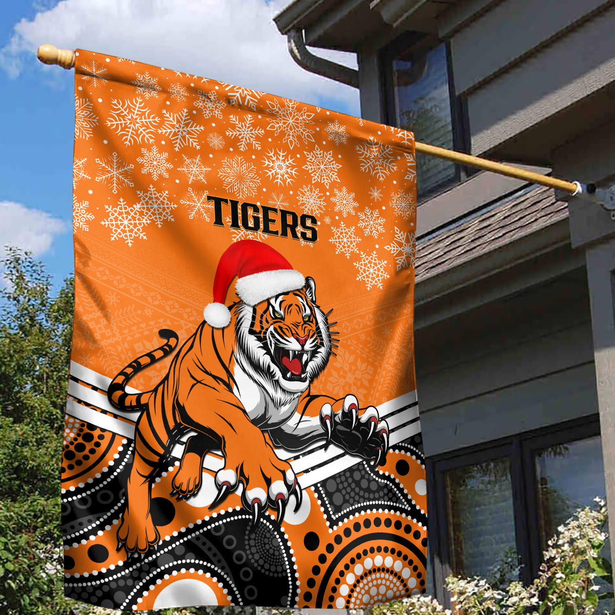 Tigers Rugby Christmas Garden Flag Merry Xmas 2023 Mix Aboriginal Art - Vibe Hoodie Shop